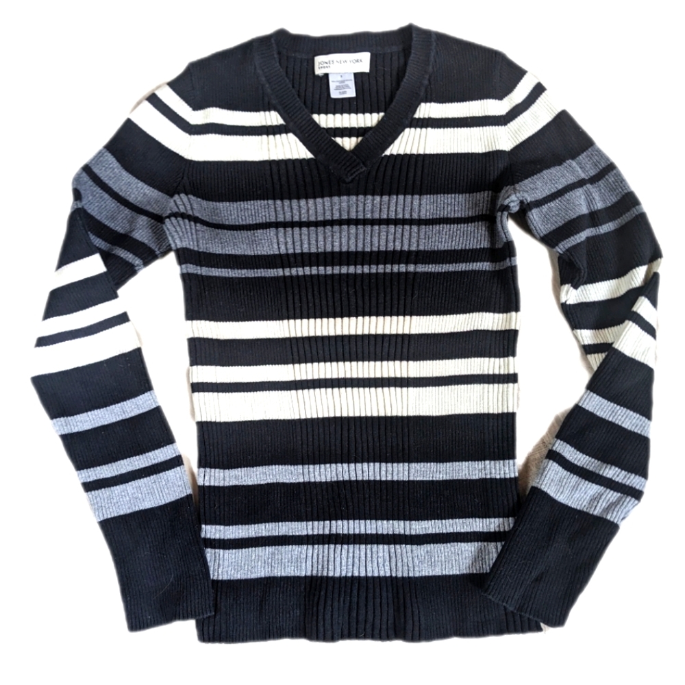 Jones New York Black and White Striped V Neck Sweater Size Small